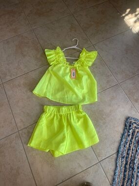 CROSBY Neon Yellow Ruffled Sleeve Two-Piece Set XS NWT